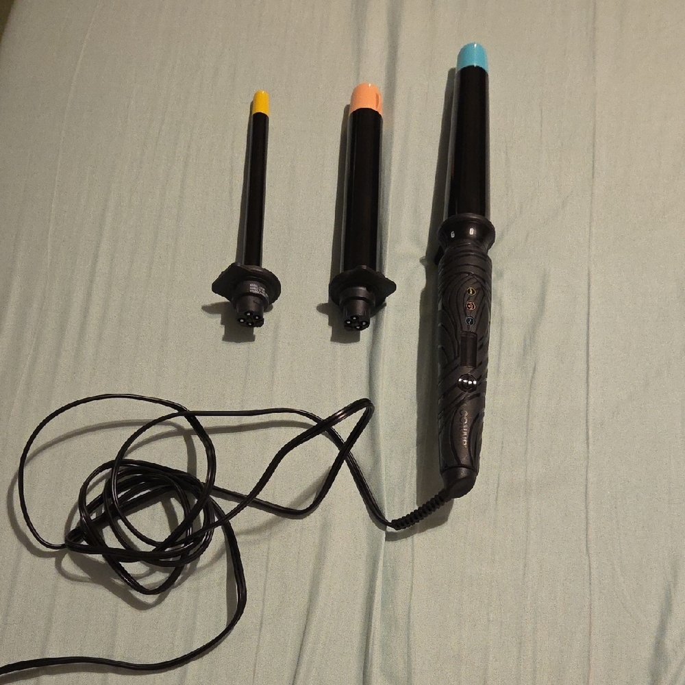 Brand New 

Conair Curl Collective 3 In 1 Ceramic Wand Curling Iron